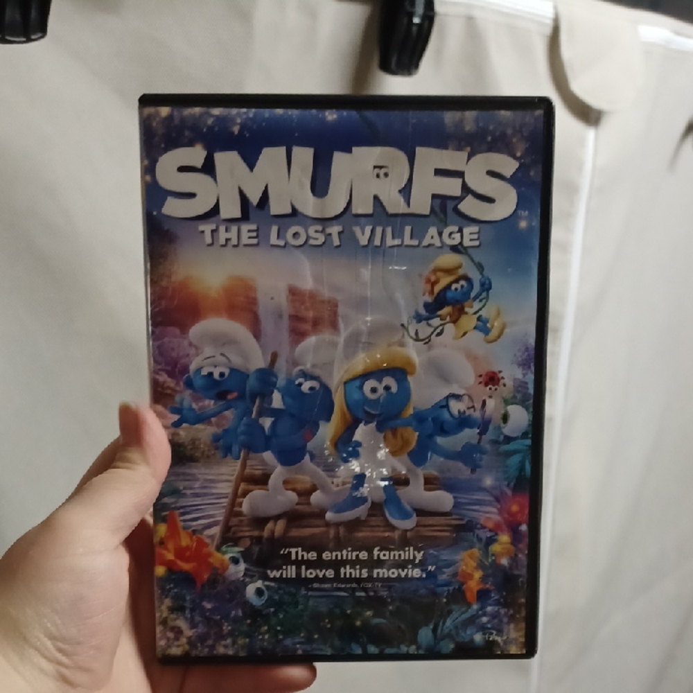 Smurfs: The Lost Village DVD